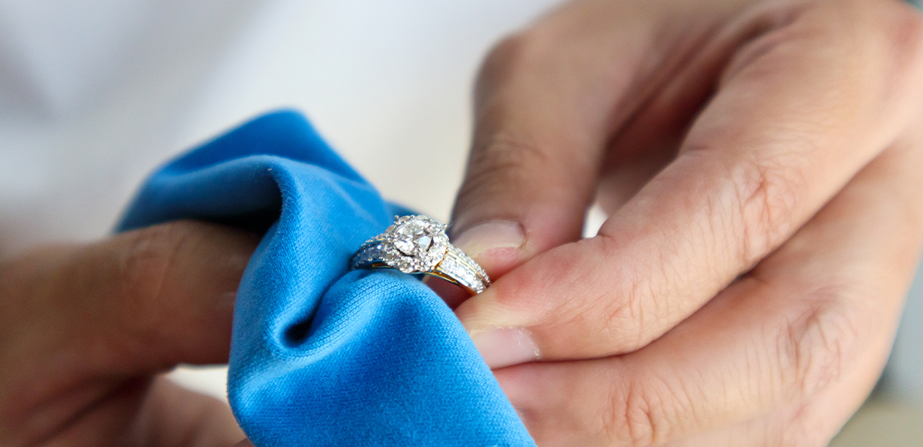 How to Clean and Care for Your Jewelry: 3 Essential Tips to Preserve Your Pieces