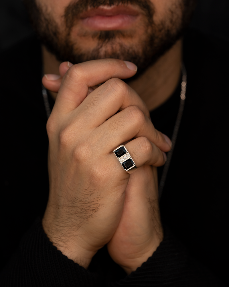 Double Ring – Onyx + 3 Diamonds – view 8