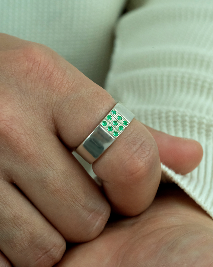 Neuf Ring – Emerald – view 4
