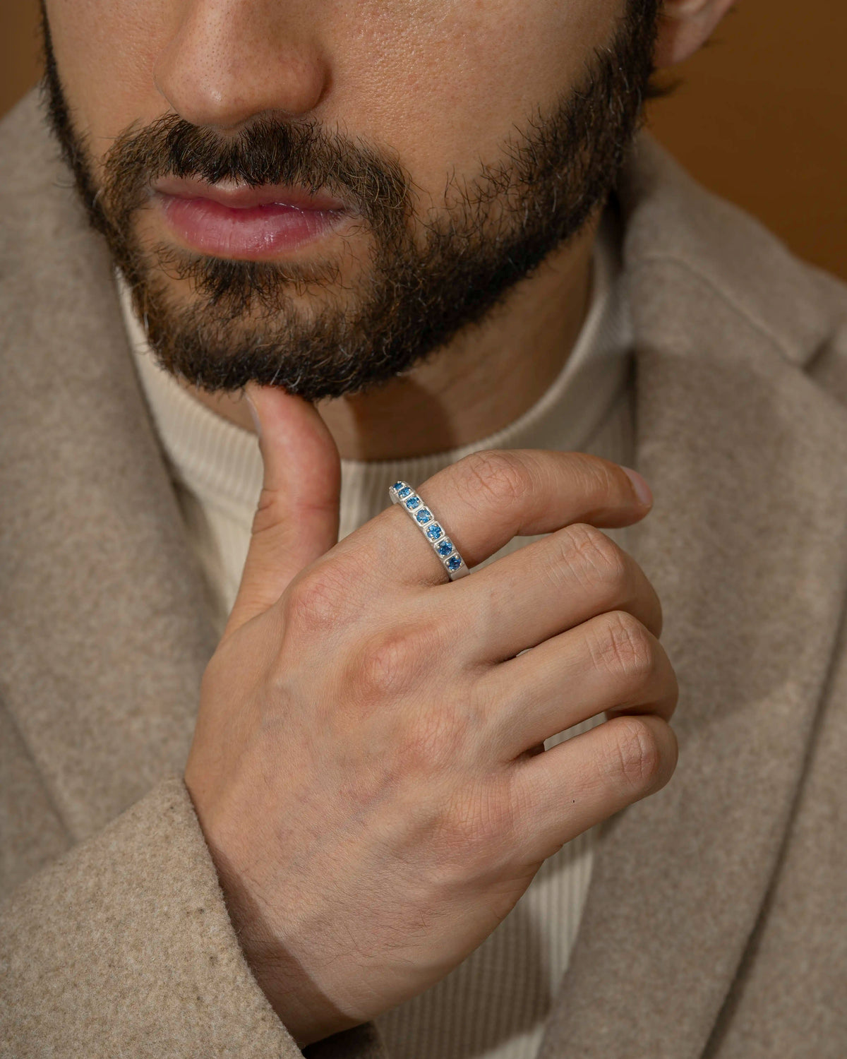 Vendôme Ring – Sapphires – view 2