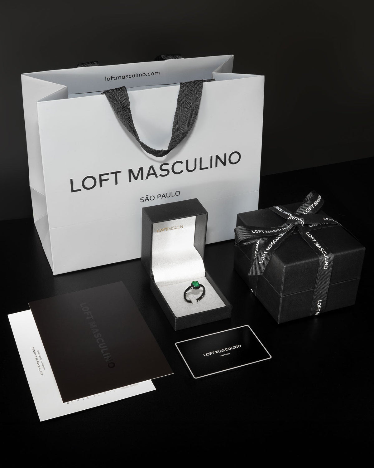 Loft Masculino black leather jewelry case