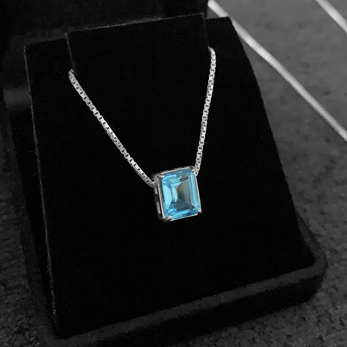 Swiss Blue Topaz Solitaire Necklace in 925 sterling silver