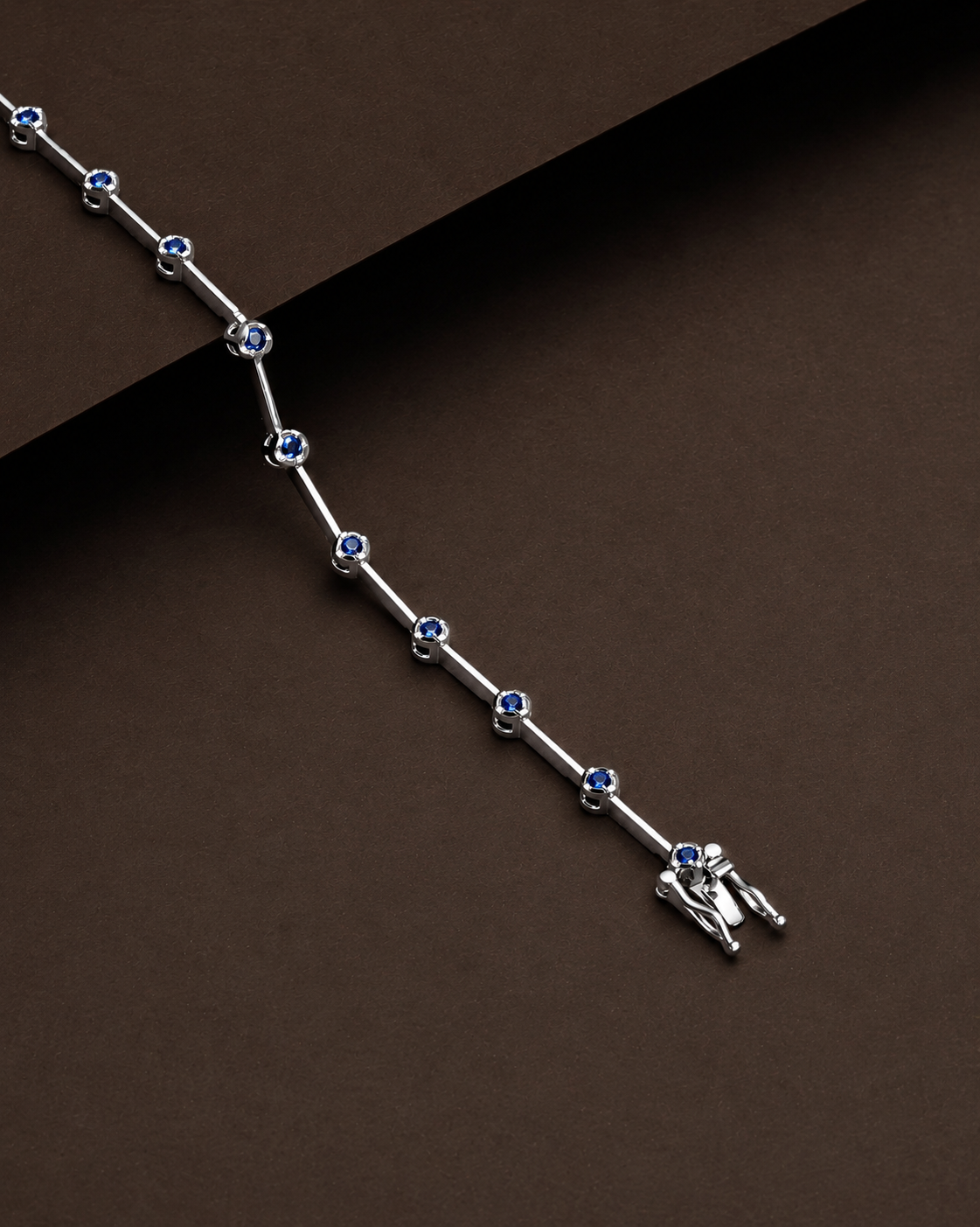 Sapphire Knife-Edge Tennis Bracelet 2mm 3pts – view 3