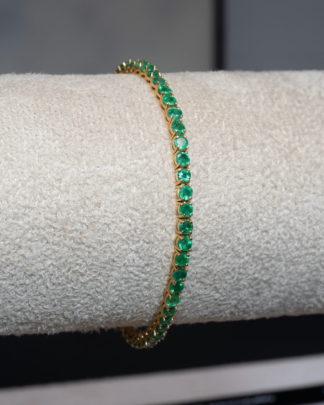 18k Gold Emerald Tennis Bracelet 3mm – view 2