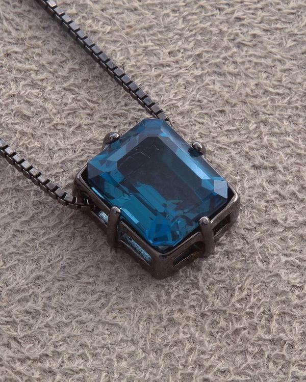 Double Scapular Necklace – London Blue in black rhodium-plated silver or black rhodium-plated 18k white gold