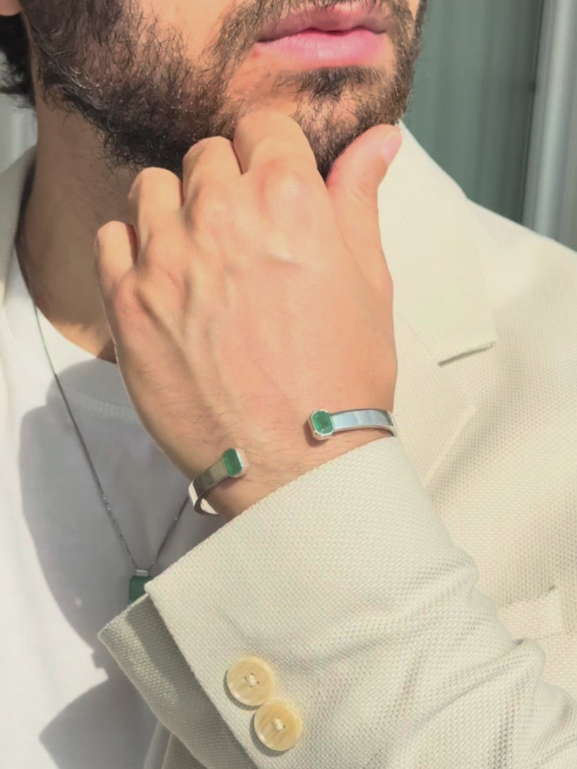 Milano Cuff Bracelet – Emerald – video 1