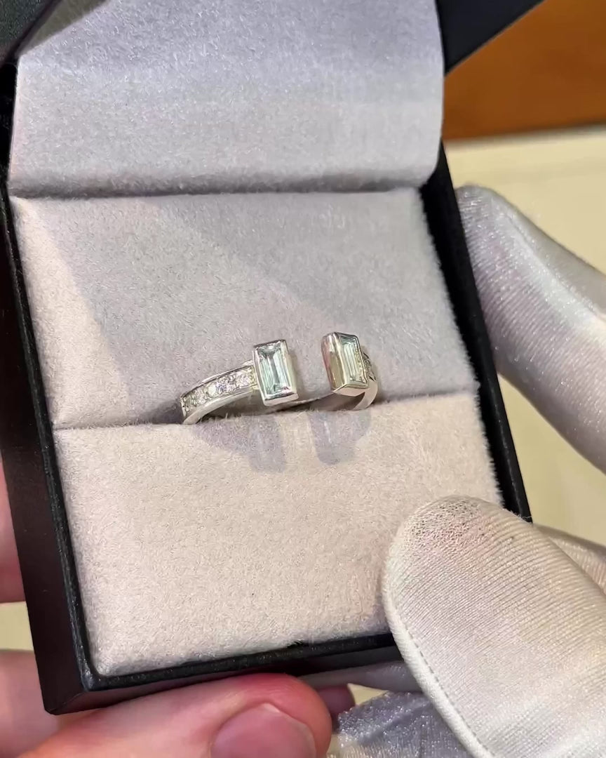 Ritz Ring – Sky Blue Topaz + Diamonds – video 1