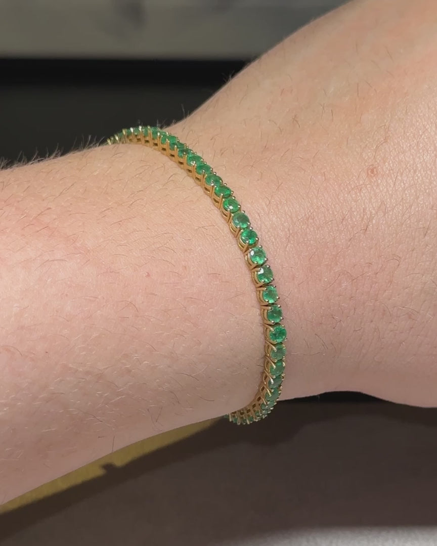 18k Gold Emerald Tennis Bracelet 3mm – video 2