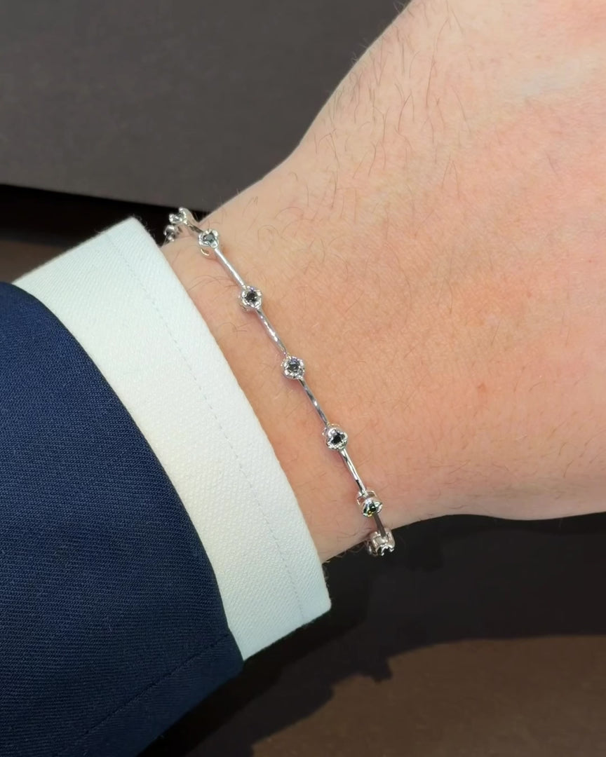 Black Diamond Knife-Edge Tennis Bracelet 2mm 3pts – video 1