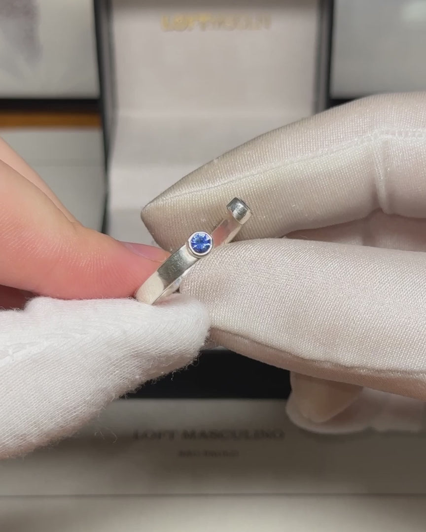 Duo Ring – Sapphire – video 2